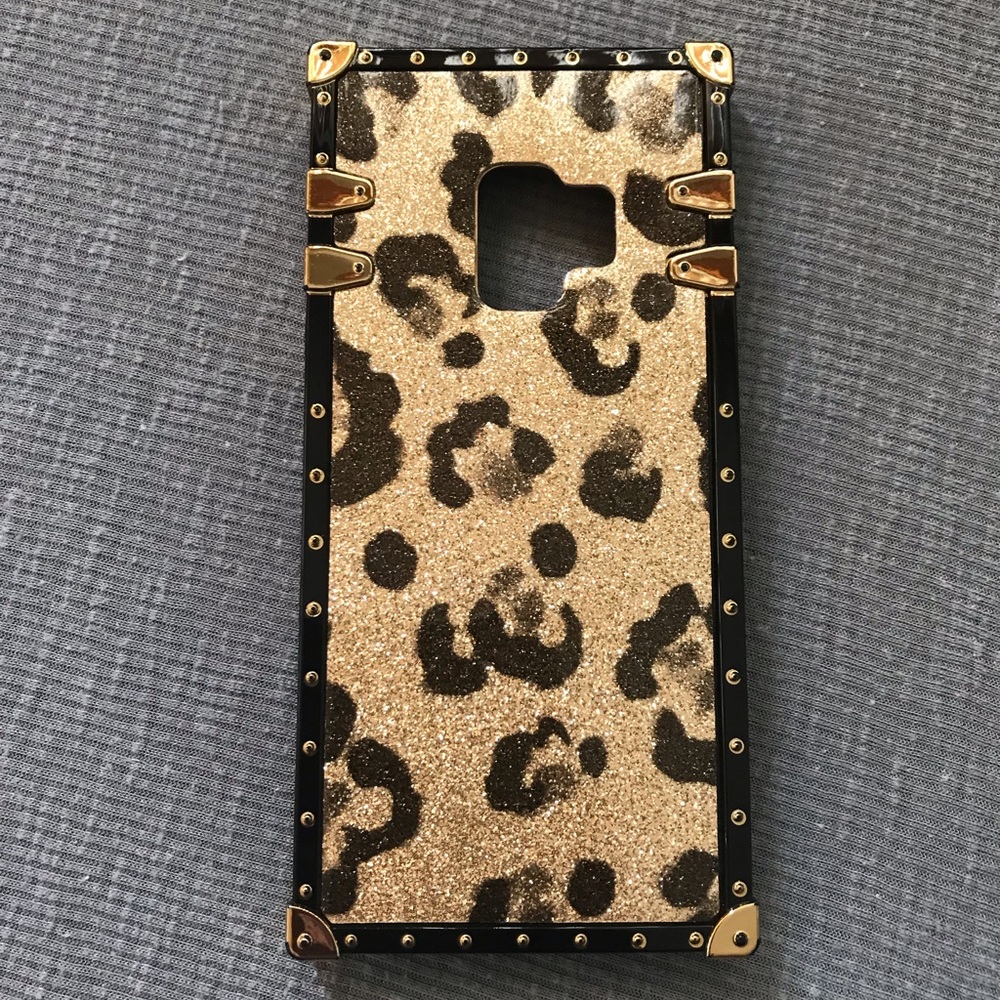 Leopard Print Phone Cover